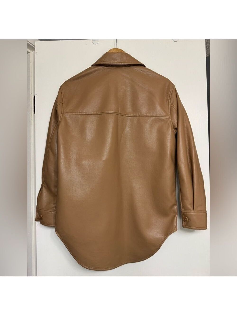 Wilfred Aritzia Camel Faux Leather Shacket XS - Picture 4 of 12